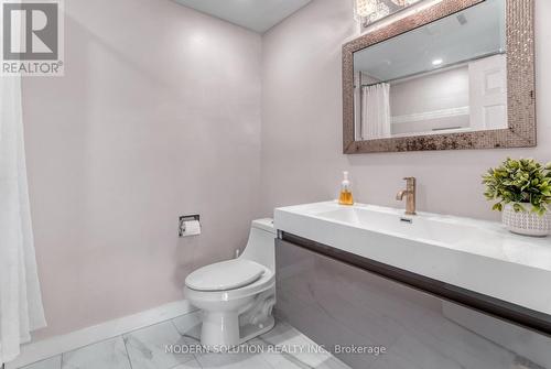 17 - 4605 Donegal Drive, Mississauga, ON - Indoor Photo Showing Bathroom