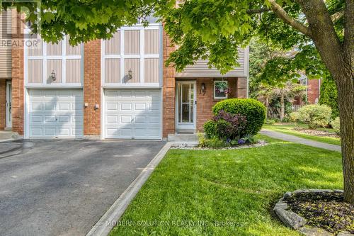 17 - 4605 Donegal Drive, Mississauga, ON - Outdoor With Facade