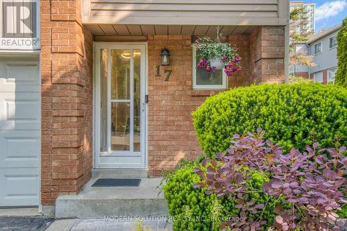 17 - 4605 Donegal Drive, Mississauga, ON - Outdoor With Exterior