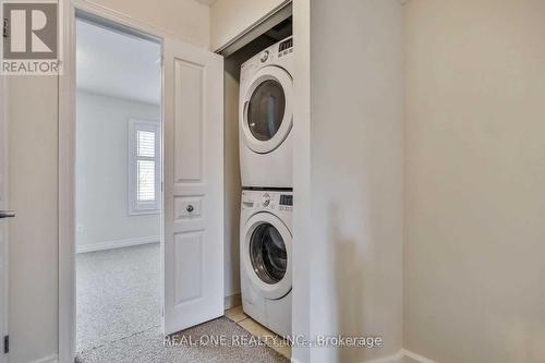 4264 Ingram Common, Burlington, ON - Indoor Photo Showing Laundry Room