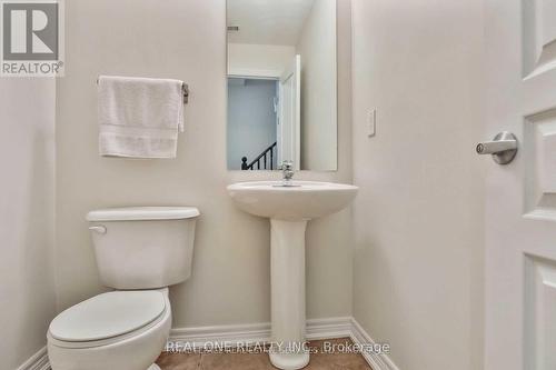 4264 Ingram Common, Burlington, ON - Indoor Photo Showing Bathroom
