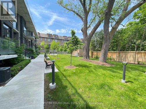 26 - 51 Winlock Park, Toronto, ON - Outdoor