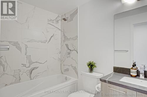 26 - 51 Winlock Park, Toronto, ON - Indoor Photo Showing Bathroom
