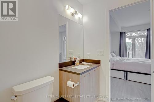 26 - 51 Winlock Park, Toronto, ON - Indoor Photo Showing Bathroom