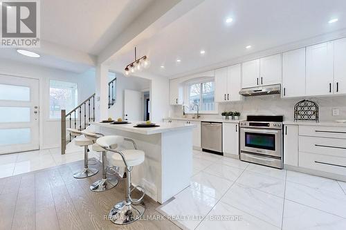 18 Cadillac Avenue, Toronto, ON - Indoor Photo Showing Kitchen
