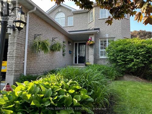 10 Boswell Drive, Clarington, ON - Outdoor