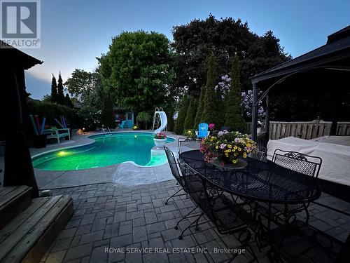 10 Boswell Drive, Clarington, ON - Outdoor With In Ground Pool