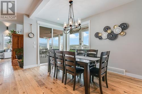 2880 Joe Riche Road, Kelowna, BC - Indoor Photo Showing Dining Room