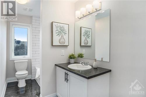 2060 Elevation Road, Ottawa, ON - Indoor Photo Showing Bathroom