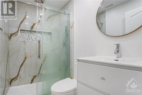 2060 Elevation Road, Ottawa, ON - Indoor Photo Showing Bathroom