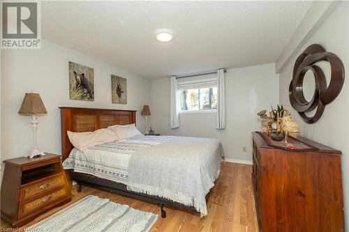 320 1St Street W, Owen Sound, ON - Indoor Photo Showing Bedroom