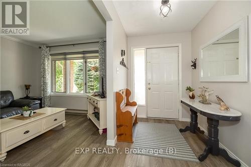 320 1St Street W, Owen Sound, ON - Indoor Photo Showing Other Room