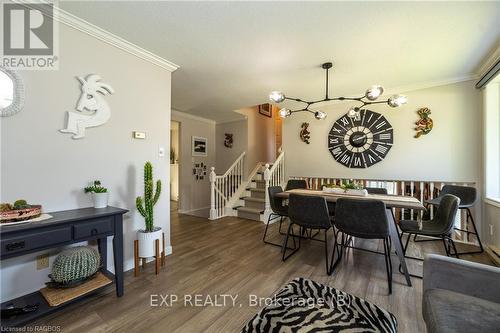 320 1St Street W, Owen Sound, ON - Indoor Photo Showing Dining Room