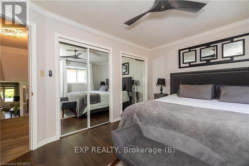 320 1St Street W, Owen Sound, ON - Indoor Photo Showing Bedroom