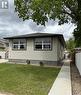 1022 Stadacona Street E, Moose Jaw, SK  - Outdoor 