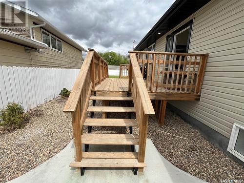1022 Stadacona Street E, Moose Jaw, SK - Outdoor With Exterior