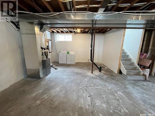 1022 Stadacona Street E, Moose Jaw, SK - Indoor Photo Showing Basement