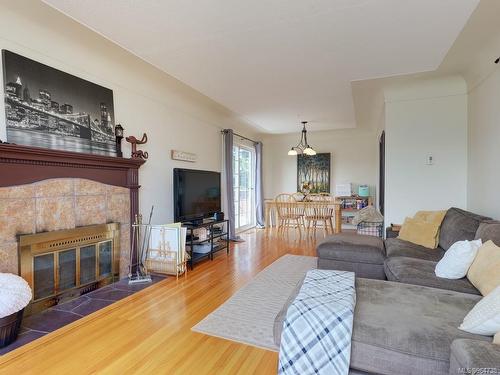 1084 Verdier Ave, Central Saanich, BC - Indoor Photo Showing Living Room With Fireplace