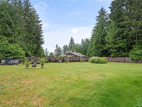 1410 Spruston Rd, Nanaimo, BC - Outdoor