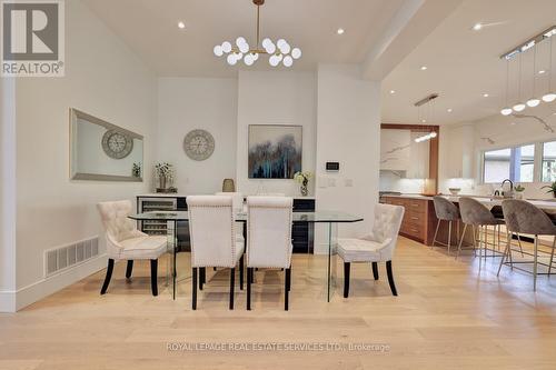 59 Riverview Heights, Toronto, ON - Indoor Photo Showing Dining Room