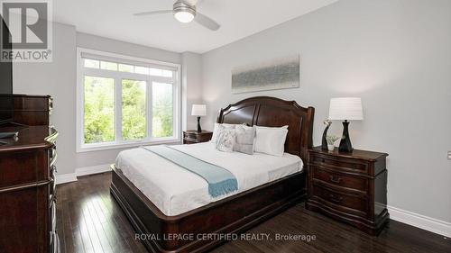 15 Hillcrest Drive, New Tecumseth, ON - Indoor Photo Showing Bedroom
