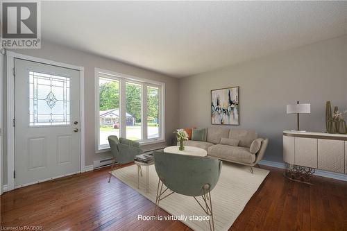 Photo is virtually staged. For illustrative purposes only. - 565 24Th Street W, Owen Sound, ON - Indoor Photo Showing Living Room