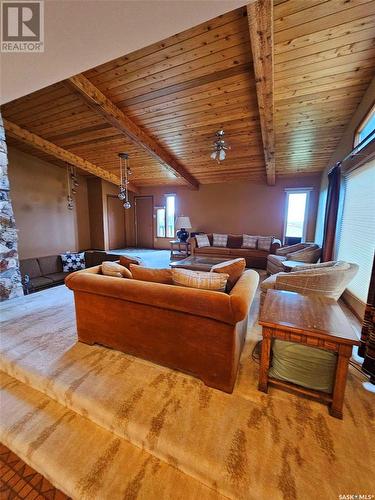 Bailey Acreage, Laporte, SK - Indoor