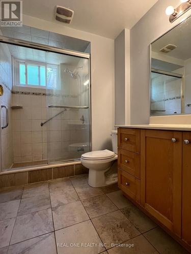 34 Shippigan Crescent, Toronto, ON - Indoor Photo Showing Bathroom