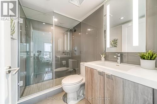 1621 - 585 Bloor Street E, Toronto, ON - Indoor Photo Showing Bathroom