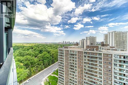 1621 - 585 Bloor Street E, Toronto, ON - Outdoor With View