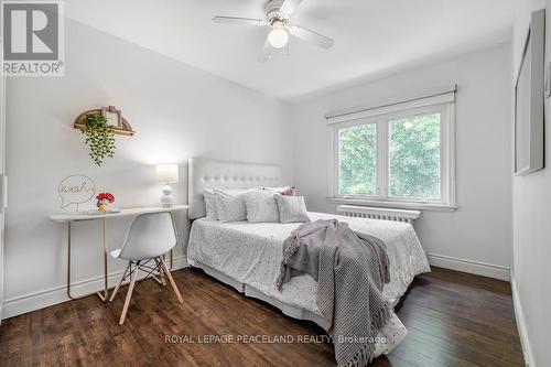 567 Roehampton Avenue, Toronto, ON - Indoor Photo Showing Bedroom