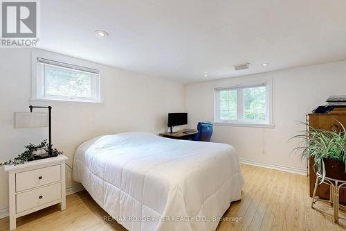 15 Shippigan Crescent, Toronto, ON - Indoor Photo Showing Bedroom