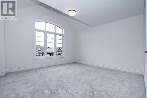 1353 Blackmore Street, Innisfil, ON - Indoor Photo Showing Other Room