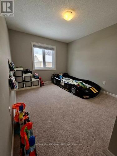 1026 Wright Drive, Midland, ON - Indoor Photo Showing Other Room