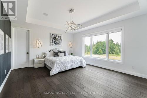 514446 2Nd Line, Amaranth, ON - Indoor Photo Showing Bedroom