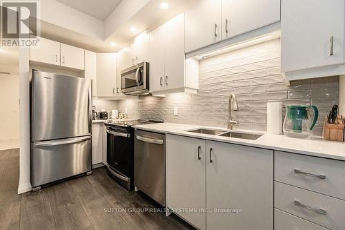 404 - 108 Garment Street, Kitchener, ON - Indoor Photo Showing Kitchen With Double Sink With Upgraded Kitchen
