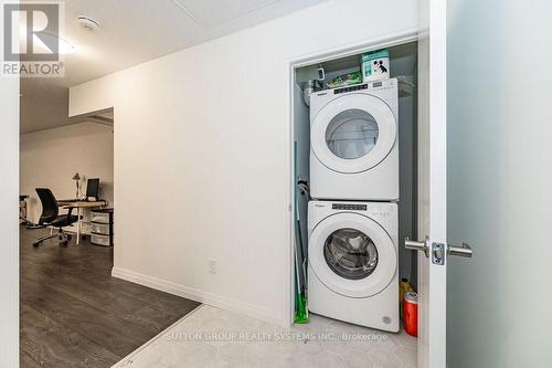 404 - 108 Garment Street, Kitchener, ON - Indoor Photo Showing Laundry Room