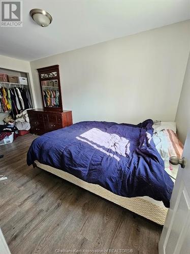 17 Mcnaughton Avenue, Wallaceburg, ON - Indoor Photo Showing Bedroom