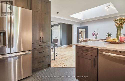 42 Pigeon Lake Road, Kawartha Lakes (Lindsay), ON - Indoor Photo Showing Kitchen