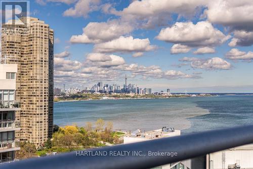 809 - 2083 Lake Shore Boulevard W, Toronto, ON - Outdoor With Body Of Water With View