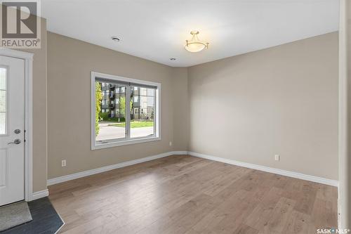 212 212 Willis Crescent, Saskatoon, SK - Indoor Photo Showing Other Room