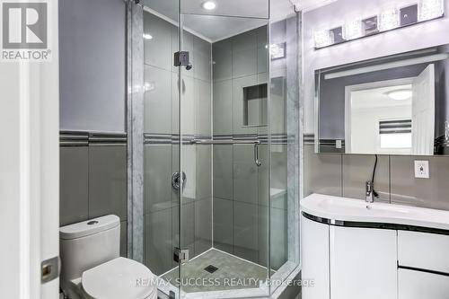 60 Gayla Street, Vaughan (Brownridge), ON - Indoor Photo Showing Bathroom