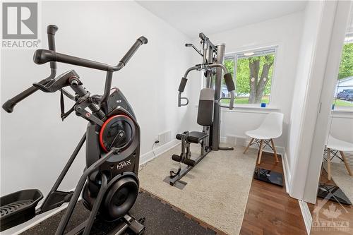 1632 Drake Avenue, Ottawa, ON - Indoor Photo Showing Gym Room