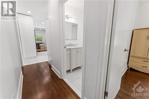 1632 Drake Avenue, Ottawa, ON - Indoor Photo Showing Other Room