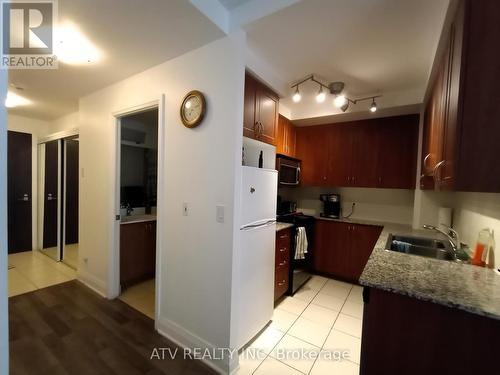 1503 - 1060 Sheppard Avenue W, Toronto, ON - Indoor Photo Showing Kitchen With Double Sink