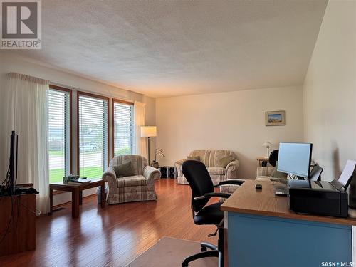 1008 2Nd Avenue, Raymore, SK - Indoor Photo Showing Other Room