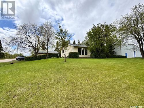 1008 2Nd Avenue, Raymore, SK - Outdoor