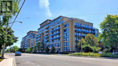 702 - 701 Sheppard Avenue W, Toronto, ON - Outdoor With Facade