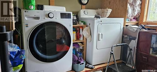 Merkley Acreage, Ridgedale, SK - Indoor Photo Showing Laundry Room