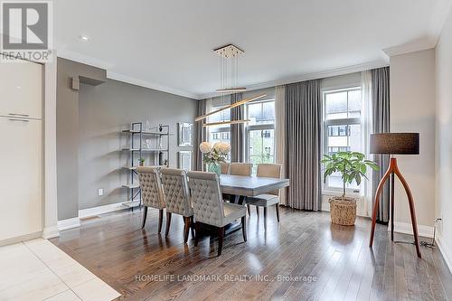 28 Mcgurran Lane, Richmond Hill, ON - Indoor Photo Showing Dining Room